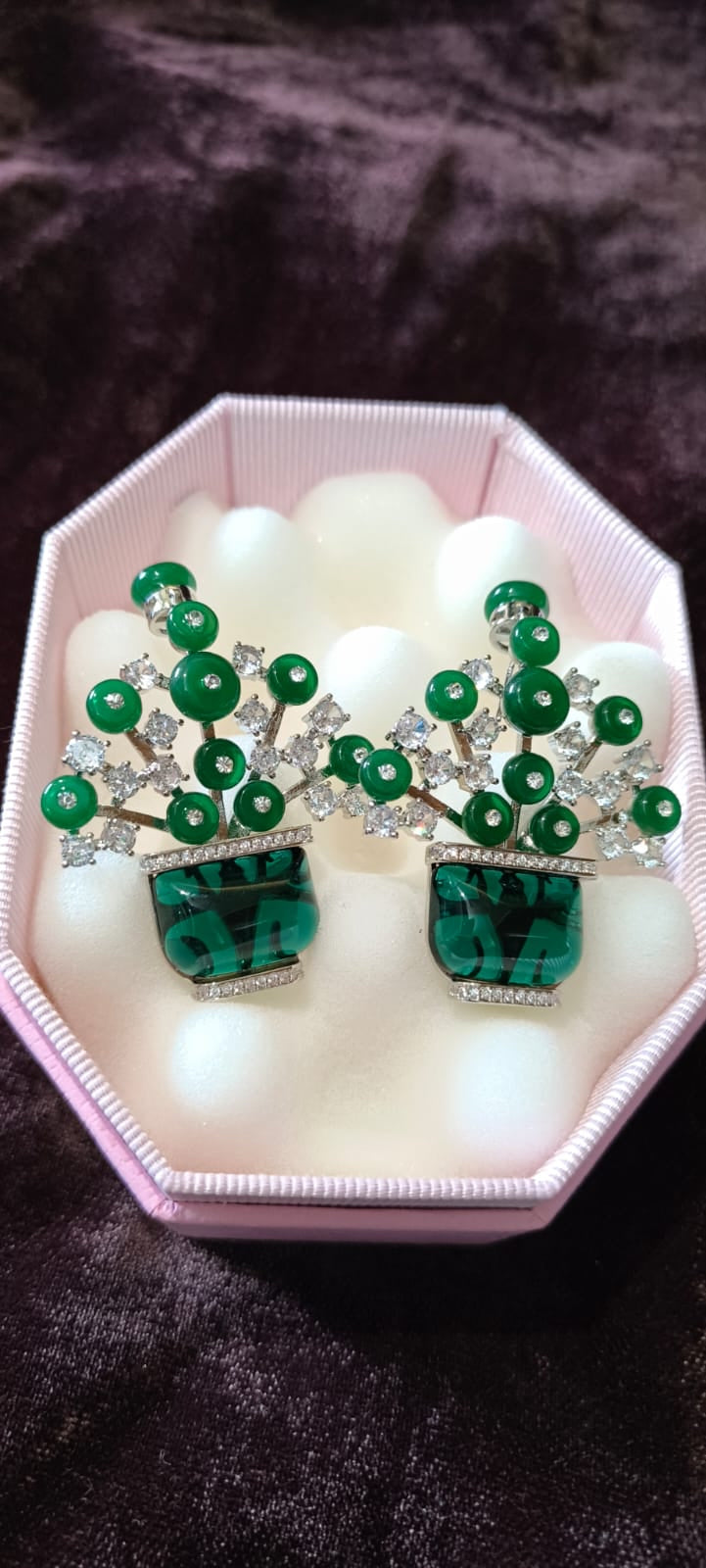 Pair of green gemstone earrings 