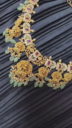 Regal Emerald Temple Heritage Necklace Set