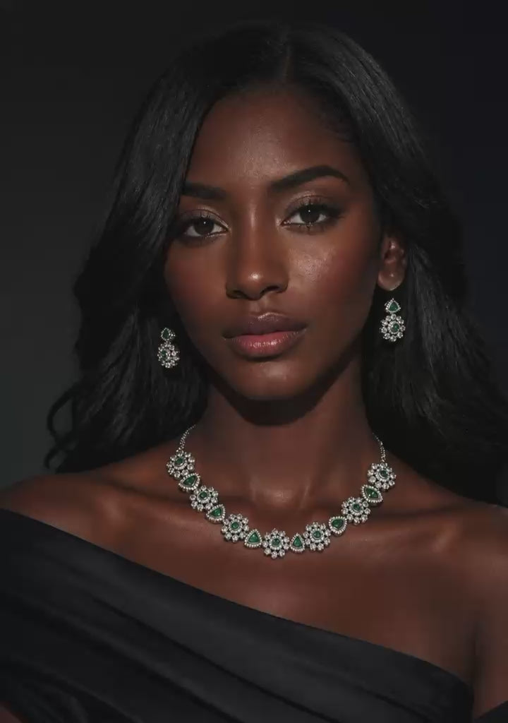 Emerald Royale Blossom Necklace Set