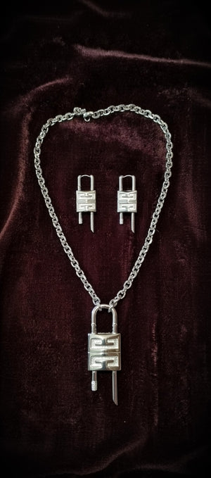 Luxury Metal Necklace Set