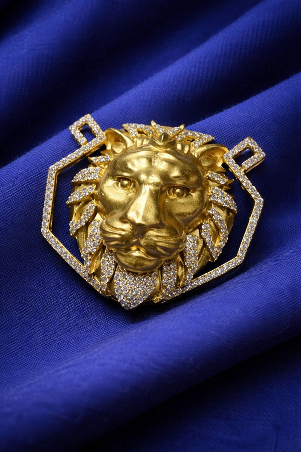 Brooch