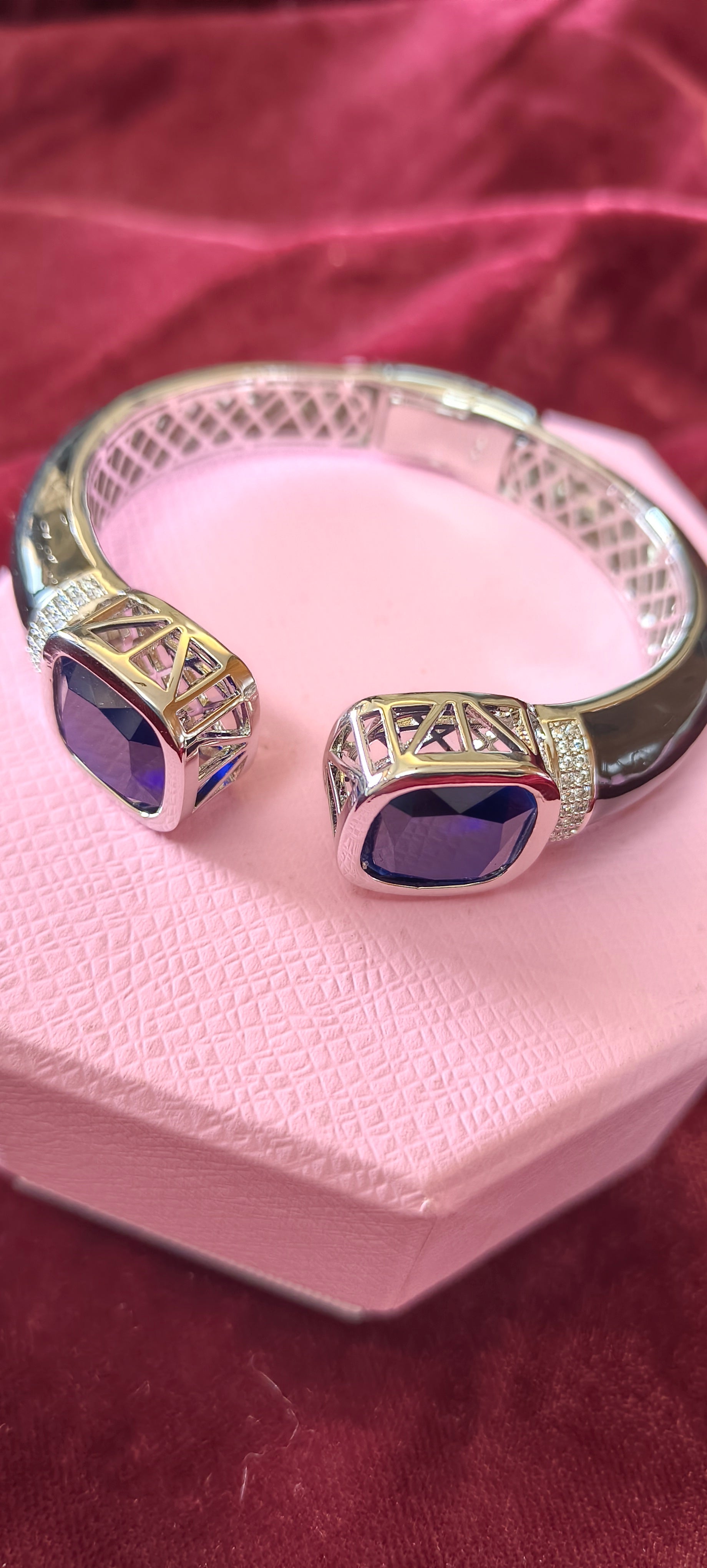 Luxury Navy Blue Royal Designer Bracelet for Women ✨👑