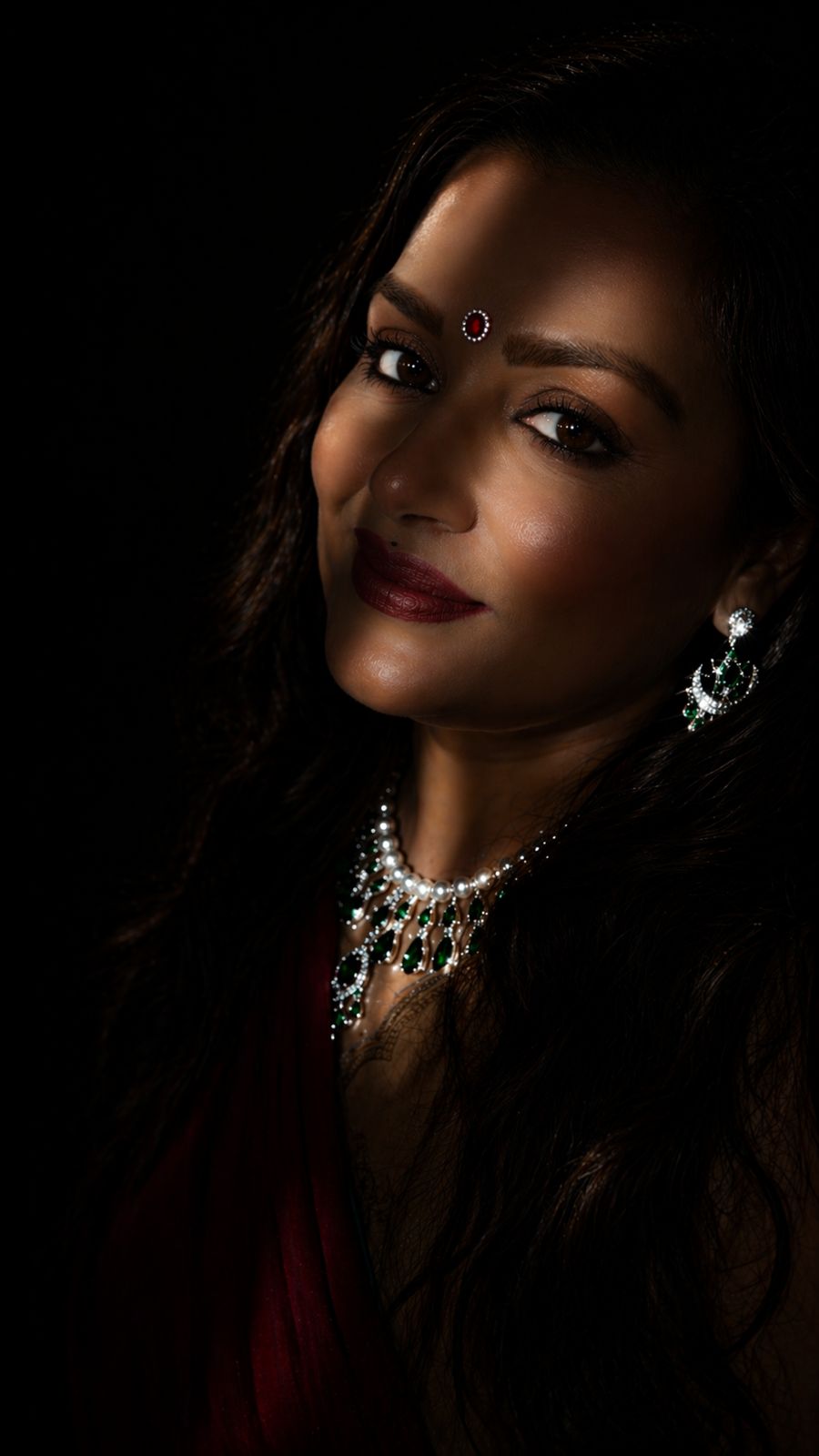 Emerald Royale Pearl Cascade Necklace Set